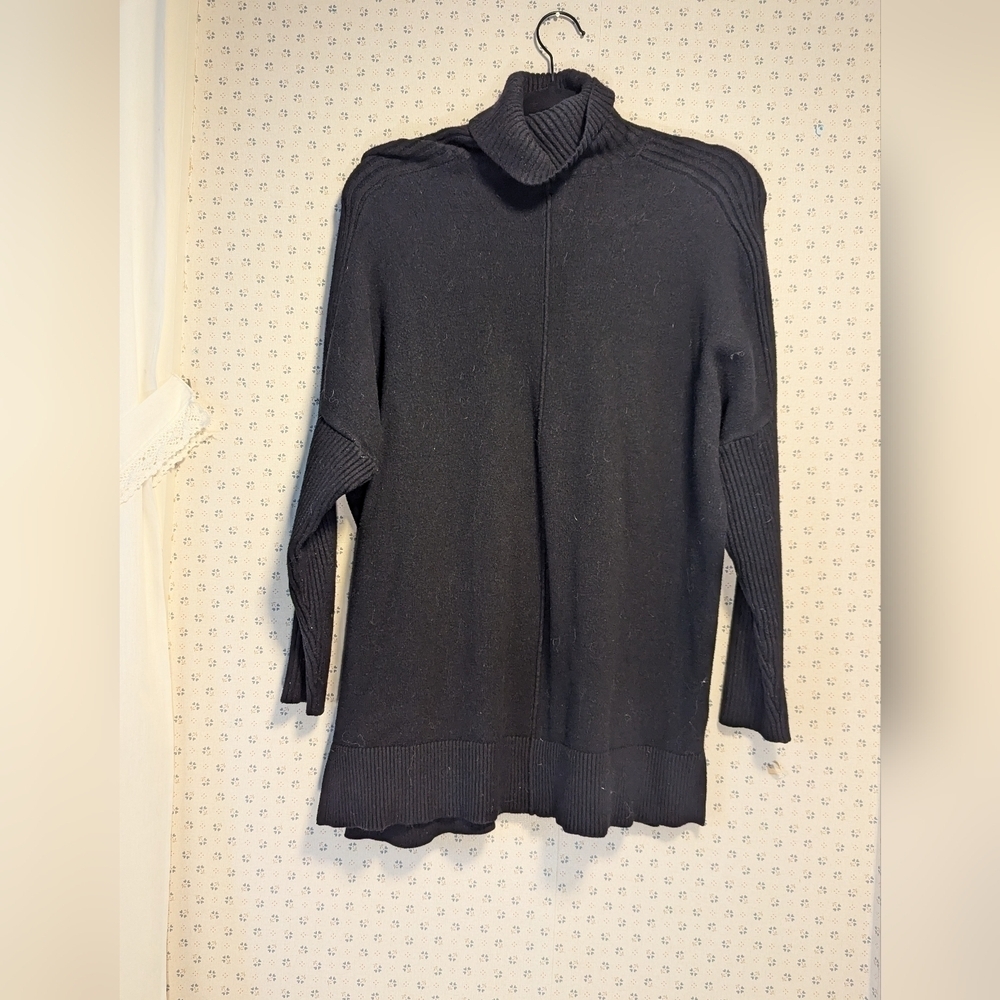 Time & Tru Turtleneck Sweater long black size large 12-14 rayon poly Super Soft
